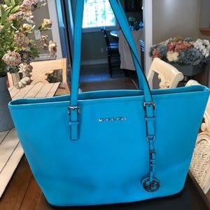 Turquoise Michael Kors Jet Set Tote Bag